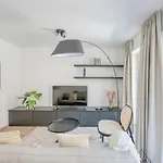 Cosy Seaside Apartments